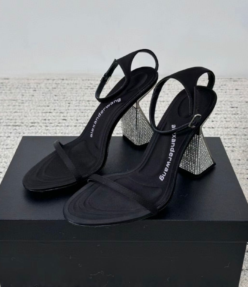 Italy Summer Brand Women Nala Stain Sandals Shoes Crystal Heels Black Lady Party Wedding Gladiator Sandalias EU35-43 With Box