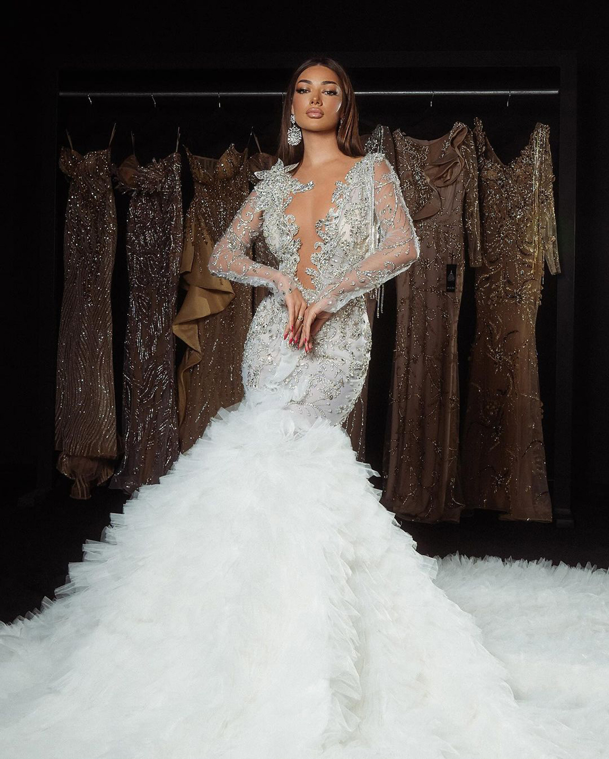Gowns Mermaid Bridal Crystal Wedding Dress Rhie Tassel Illusion Custom Made Sequins Long Sleeve Bride Dresses Es 6660306