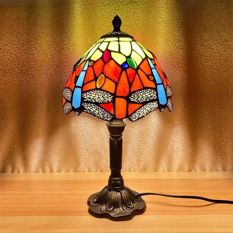 Lamps Table LED Tiffany Style Table Lamp Retro Mediterranean Decorative Lights E27 Color Glass LampshadeFor Nightstand Light Bedroom Cafe z240906 hade