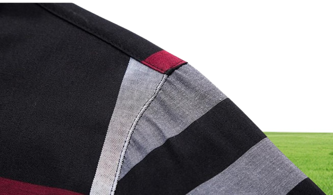 Fashion Mens Designer Spring and autumn new longsleeved shirts men youth plaid business casual loose lapel shirts Men039s Casu