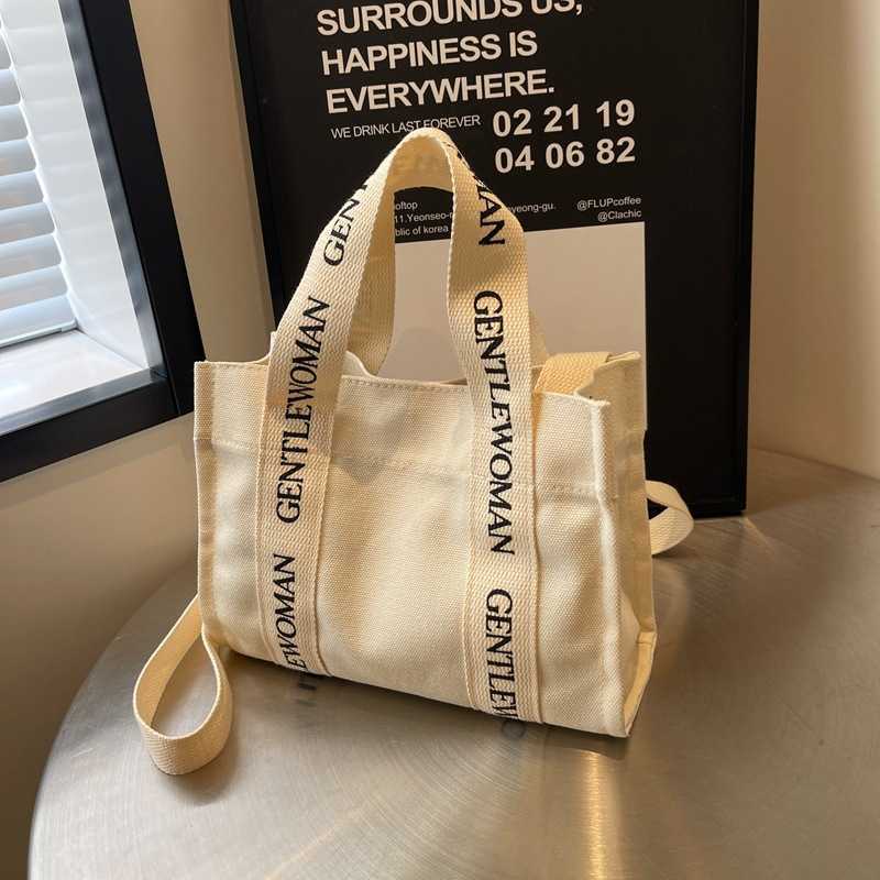 Leisure Handheld Small Bag Gentle Woman Canvas Bag Letter Vegetable Basket Shoulder Bag 240315