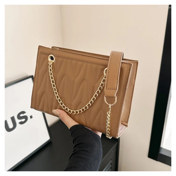 Free Shipping Shoulder Bags Fashion Style Chain Small For Women PU Leather Square Crossbody Bag Designer Handbag Designer Bag Luxury Bag Tote Bag