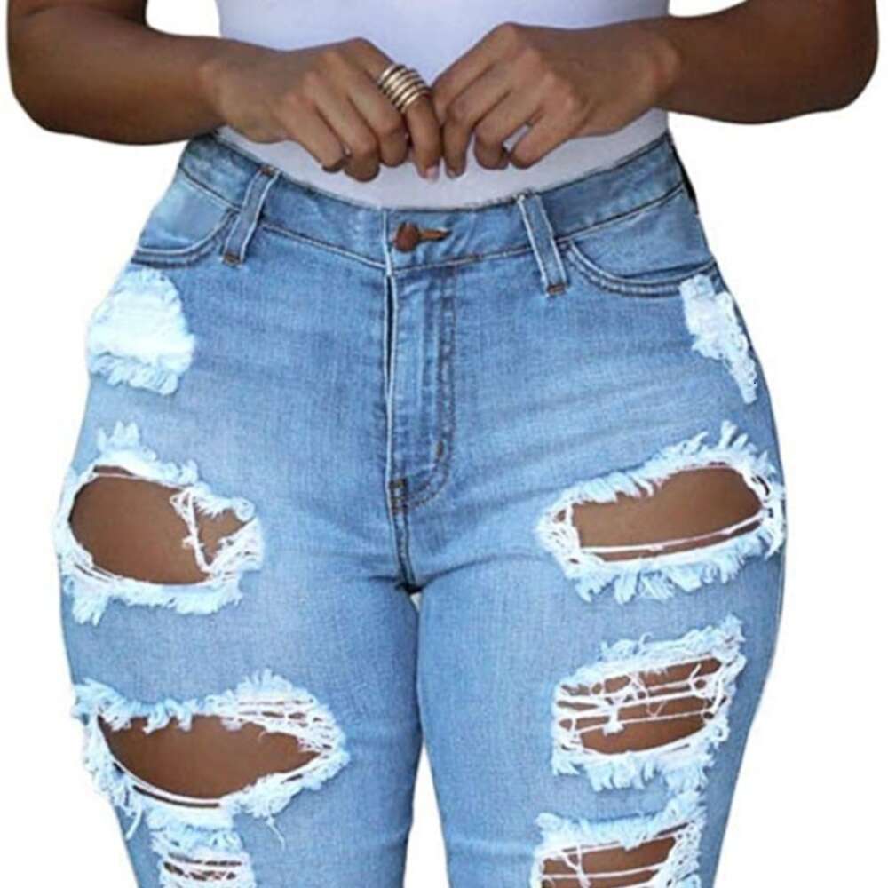 2024 Style Distressed Denim Shorts for Women