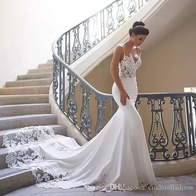 Robe De Mariee Sexy Spaghetti Straps Beach Mermaid Wedding Drs Embroidery Lace Applique Backls Bridal Dress BM