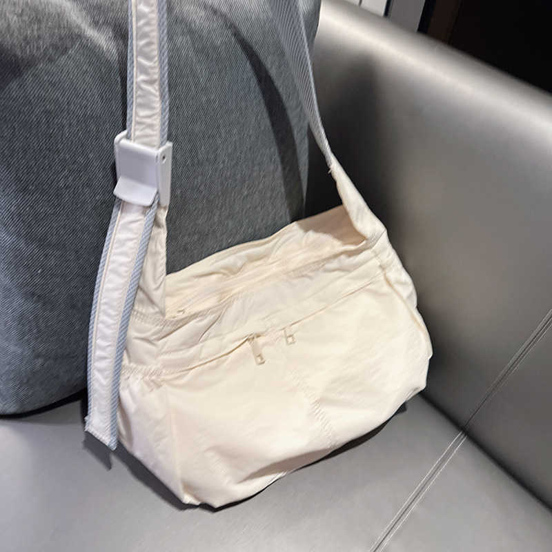 Sunscreen, Waterproof, Lightweight Canvas Bag Multiple Pockets, Large Capacity, Messenger Bag, Casual and Versatile, One Shoulder Crossbody Bag, Women