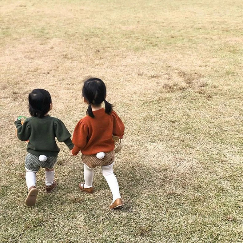 Kids Knit Short Spring Autumn Girls Triangle Shorts Bottoms Toddler Lovely Causal Knitted Fur Rabbit Ball Baby Short Pants 240315