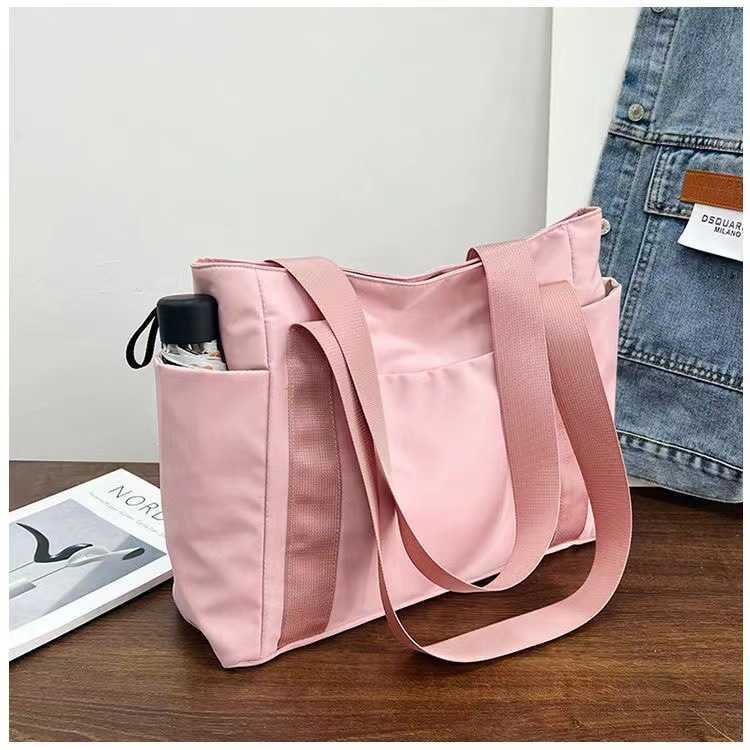 Women's Bag Solid Color Tote Bag Shoulder Bag Casual and Simple Mommy Outgoing Bag Canvas Handbag 240315