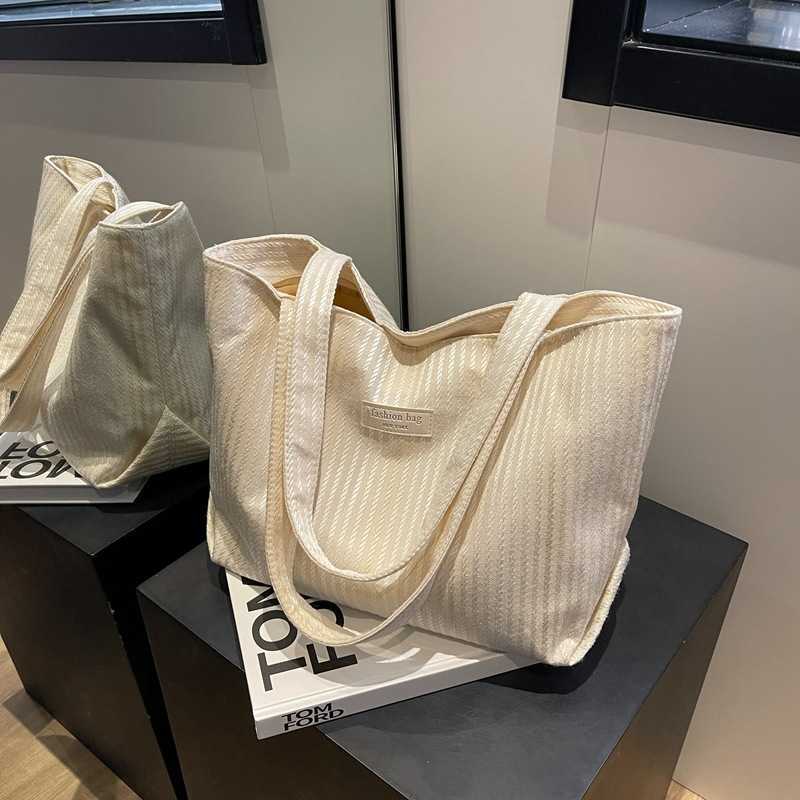 Minimalist Cloth Bag Women's Bag with Large Capacity, Casual and Versatile Single Shoulder Bag, Portable Large Bag 240315