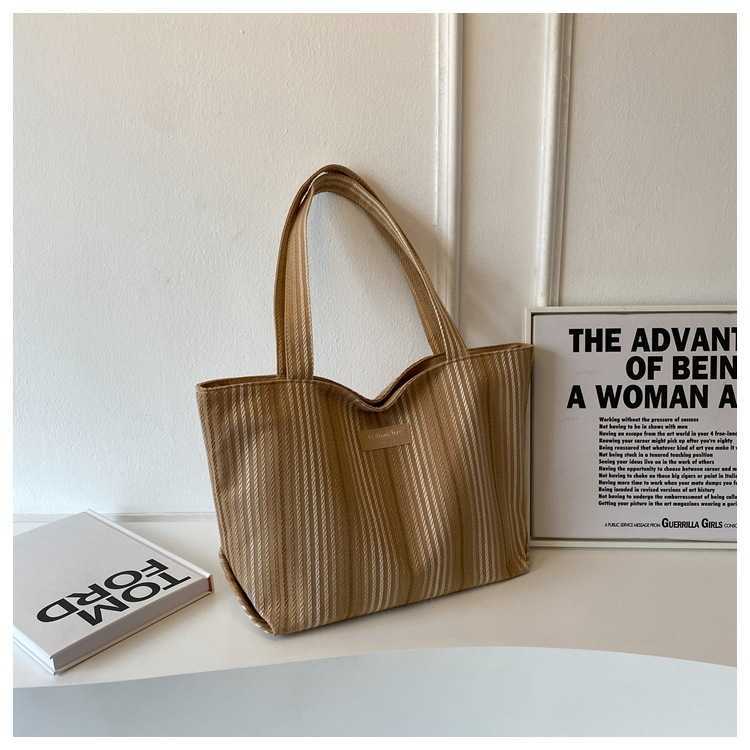 Minimalist Cloth Bag Women's Bag with Large Capacity, Casual and Versatile Single Shoulder Bag, Portable Large Bag 240315