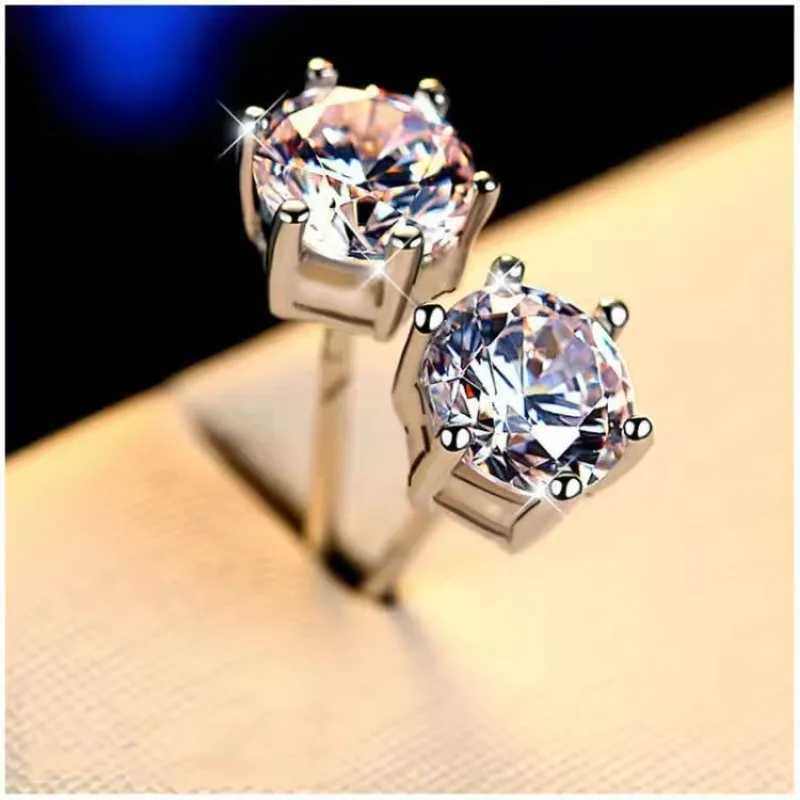 Charm Selling Classic Versatile D-color Moissanite Stud Earrings Womens Lace Six-claw Sterling Silver Aretes De Plata Ley 925 MujerL2403