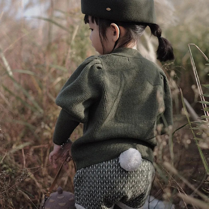 Kids Knit Short Spring Autumn Girls Triangle Shorts Bottoms Toddler Lovely Causal Knitted Fur Rabbit Ball Baby Short Pants 240315