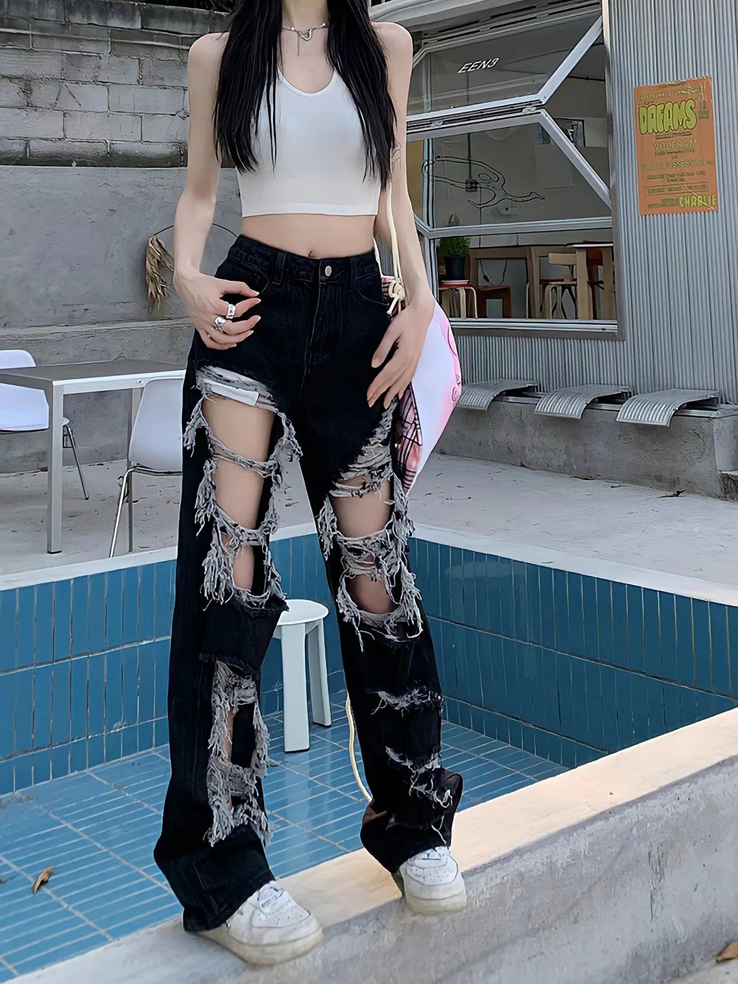 All-Match Y2k Distressed Women Broken Hole Jeans High Street Hip Hop High Waist Straight Loose Trousers Washed Mopping Pants 240304