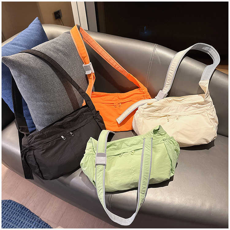 Sunscreen, Waterproof, Lightweight Canvas Bag Multiple Pockets, Large Capacity, Messenger Bag, Casual and Versatile, One Shoulder Crossbody Bag, Women