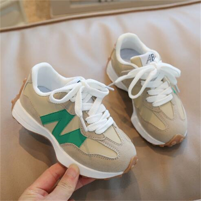 Fashion Kids Board Shoes Boys Girls Casual Sneaker Rubber Sole Soft Leather Lace-up Trainers Outdoor Children Sports Shoe Child Footwear