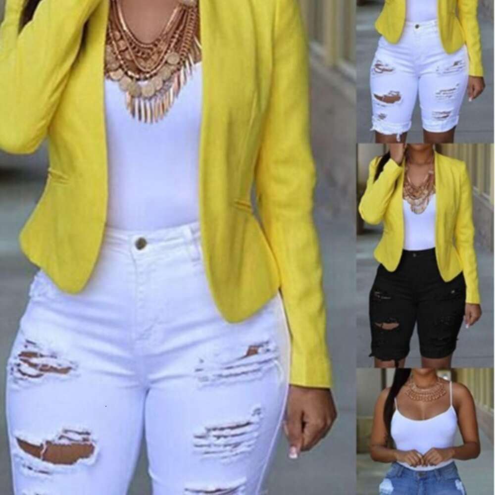 2024 Style Distressed Denim Shorts for Women