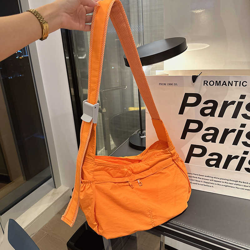 Sunscreen, Waterproof, Lightweight Canvas Bag Multiple Pockets, Large Capacity, Messenger Bag, Casual and Versatile, One Shoulder Crossbody Bag, Women