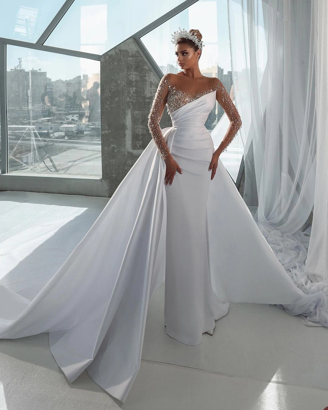 Modest Mermaid Bridal Gowns Sheer Neck Jewel Wedding Dress Illusion Custom Made Crystals Beading With Train Vestido De Novia 0219