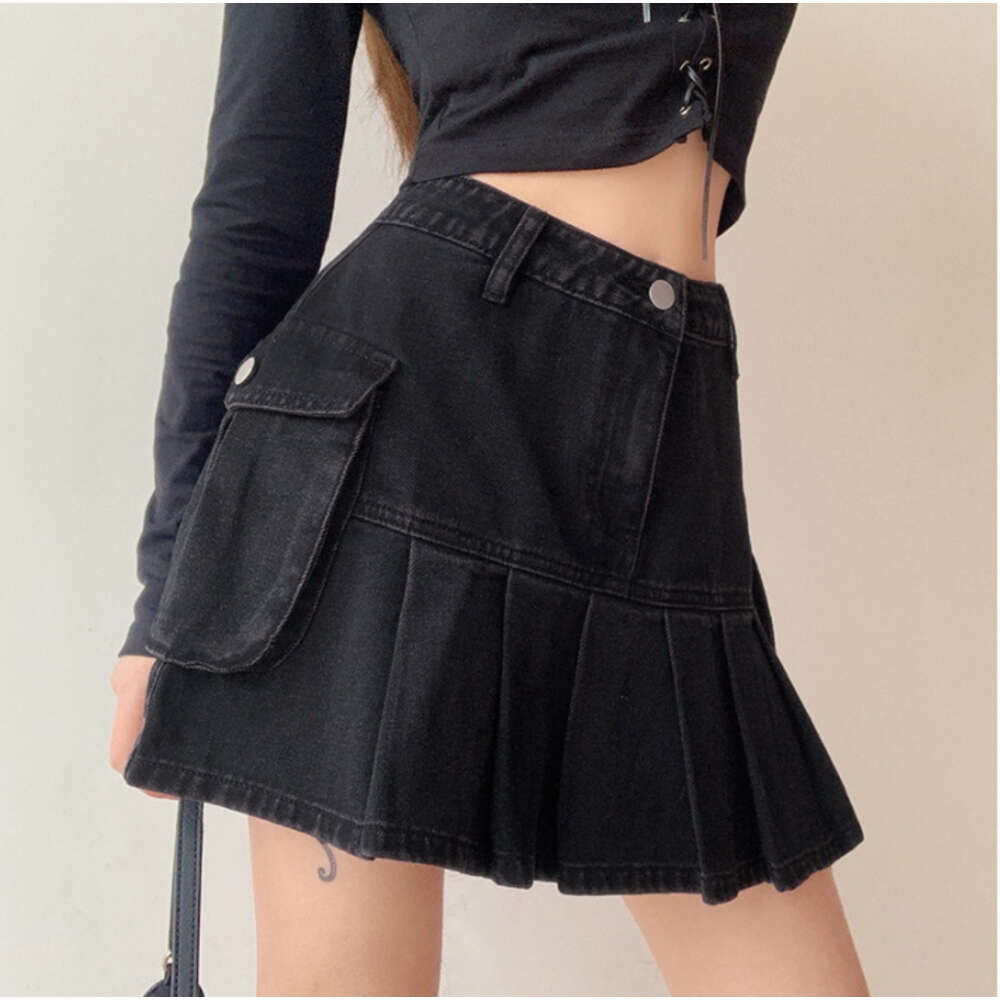 Women's Pocket Patchwork Pleated Solid Color High Waisted Denim Skirt, Sexy Slim Fit Skirt