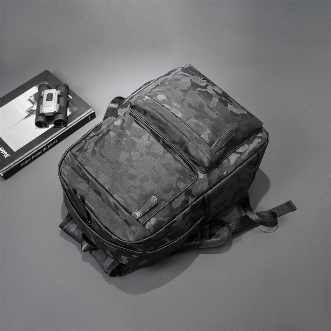 Women Men Fashion Backpack Large Capacity Travel backpack Soft Leather School Bags Mochila Letter pattern knapsack waterproof For Boys Girls Mochila B