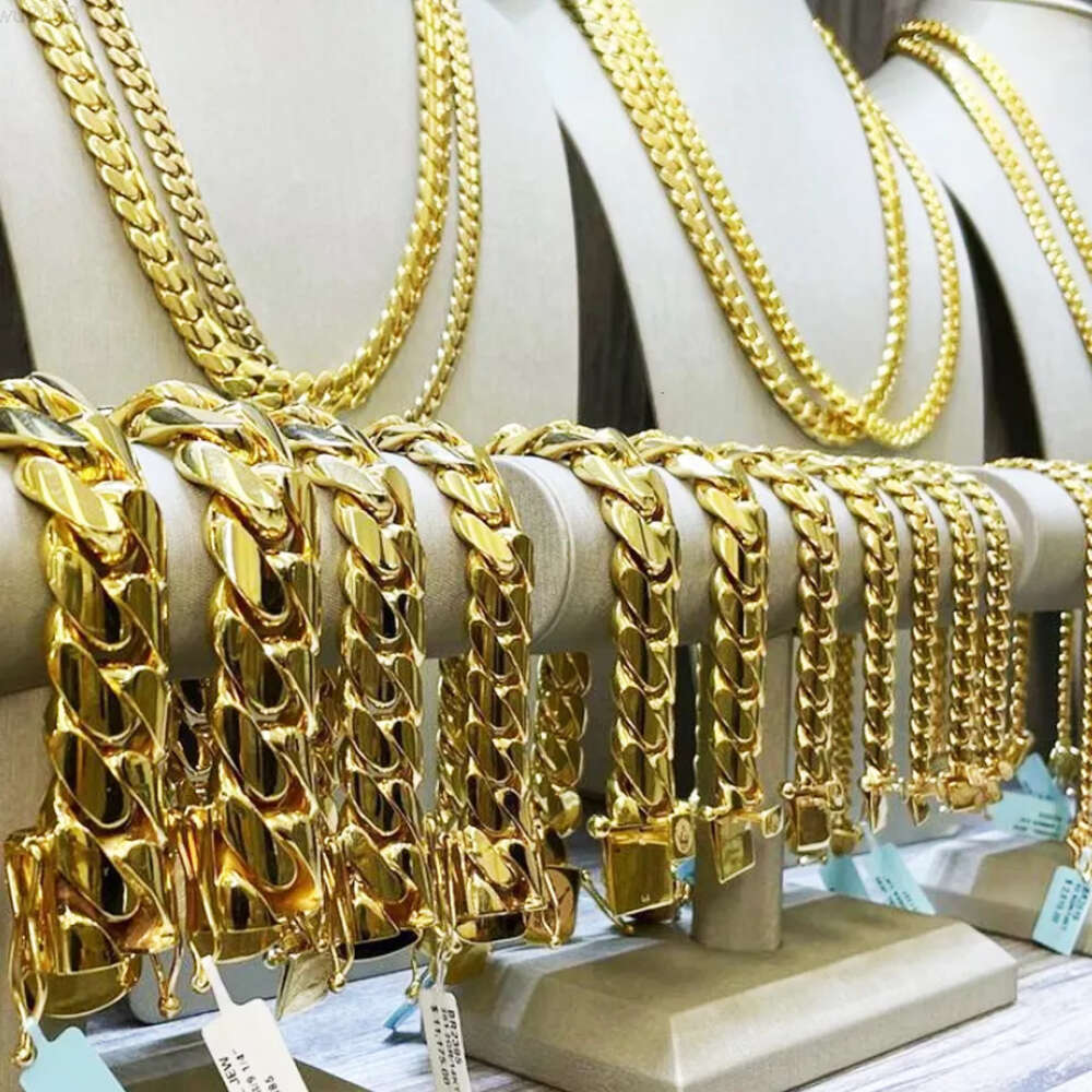 Pure Solid Gold Statement Necklace Real Gold Chains 10k 14k Manufactured in Miami Available in United States of America + Canada