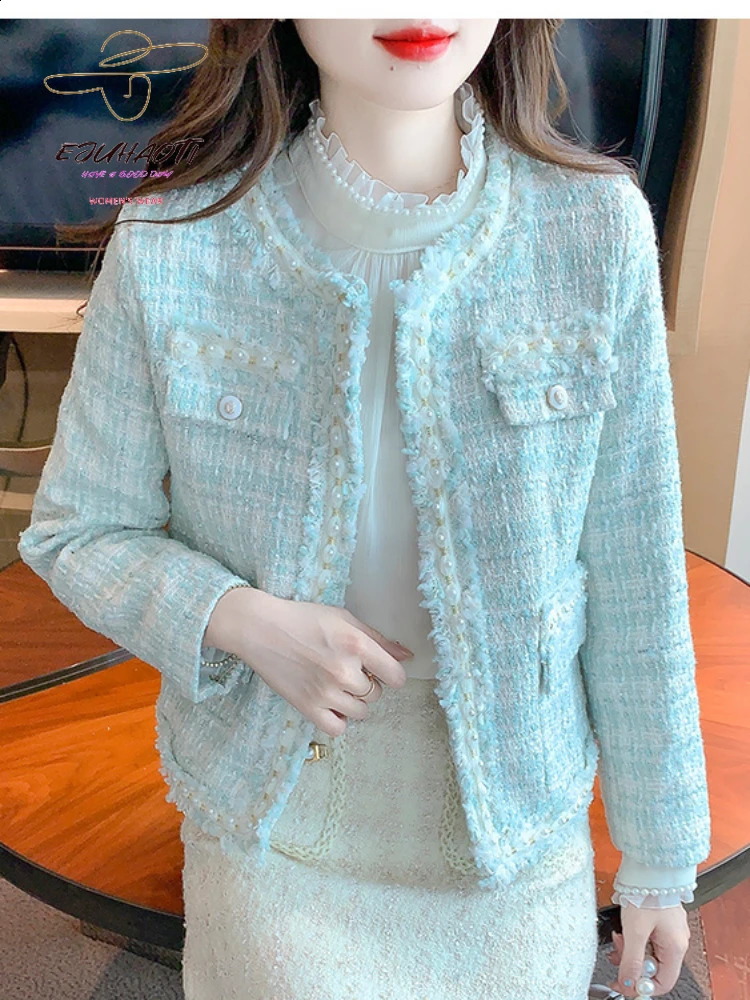 French Small Fragrance Short Coat Womens Spring Autumn Temperament Allmatch Advanced Sense Tweed Clothes Women Jacket 240307