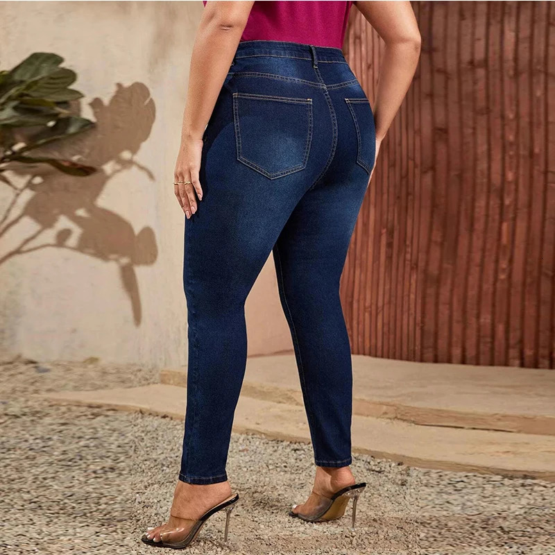 Plus Size Women Mom Jeans High Waist Plus Size Jeans High Elastic Stretch Jeans 100kgs Washed Denim Skinny Pencil Denim Pant 240315