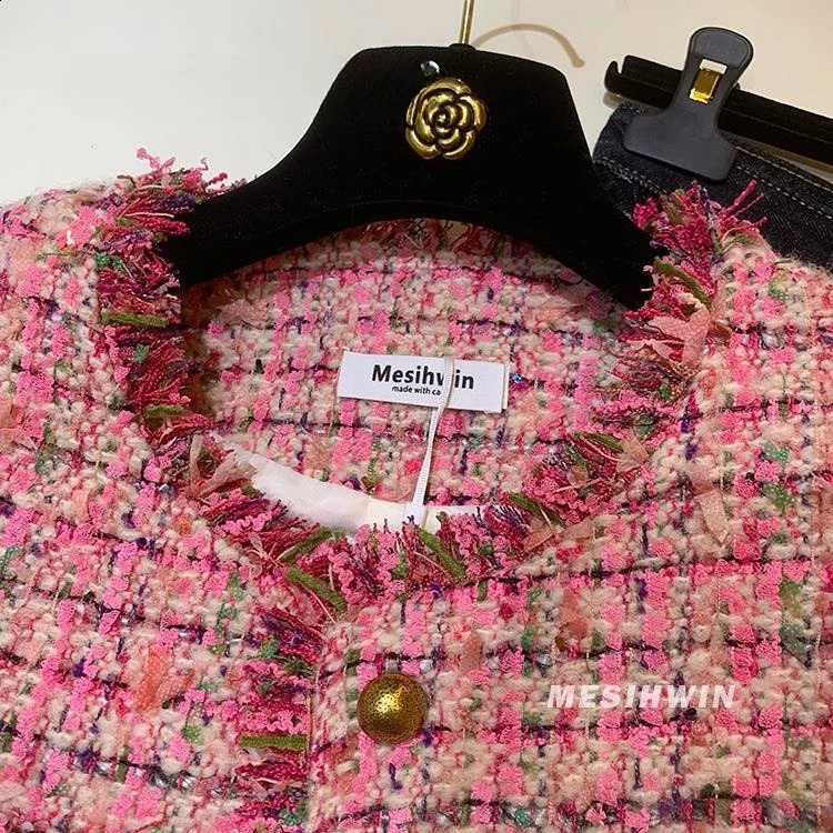 Autumn Winter Women French Casual Single Breasted Coats Female Oneck Tweed Jackets Ladies Loose Warm Overcoats R664 240307