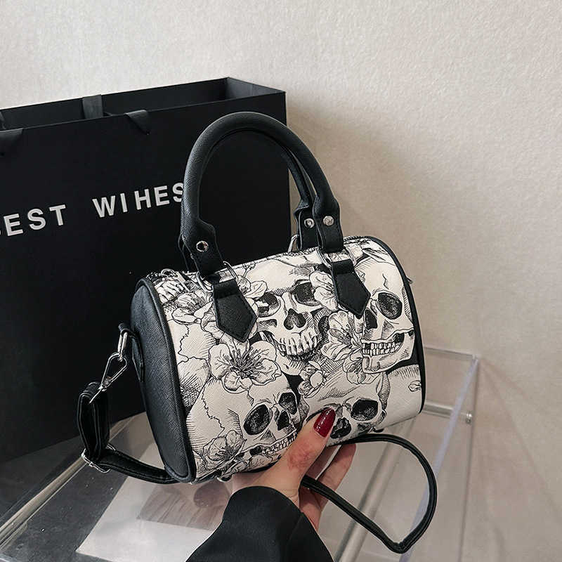 Boston Bags Women's Bag Small and Fashionable Skull Print Handheld Personalized Shoulder Pillow