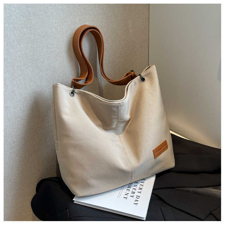 Japanese and Korean Minimalist Canvas Shoulder Bag Women with Large Capacity Diagonal Cross Tote Bag Can Be Printed 240315