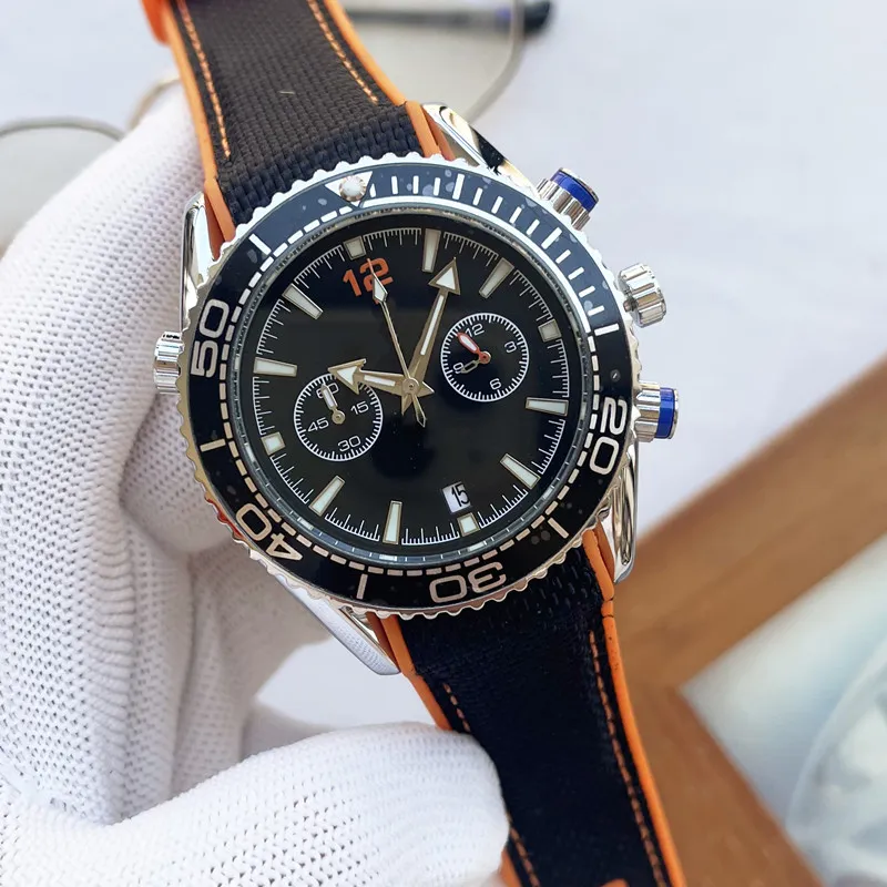 2025187 Mens Casual Quartz Watch 42mm Blue Black Sapphire Super Luminous Stainless Steel Alloy Luxury Wristwatch