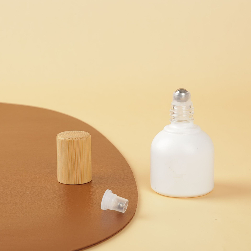 10ml Portable Essential Oil Bottle Morandi Glass Refillable Perfume Bottle Travel Roll On Essential Oil Roller Bottle