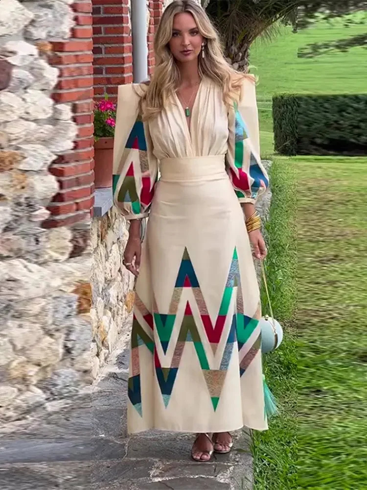 Vneck Long Puff Sleeves Top High Waist Skirt Sets Elegant Women Printted Contrast Pleated Two Piece Set 2024 Spring Suit 240315