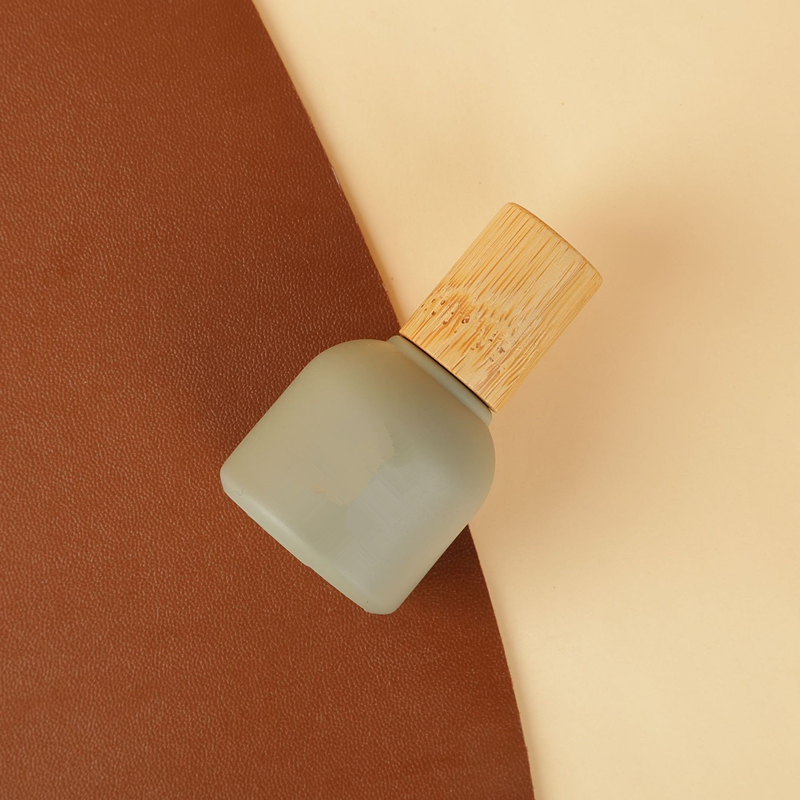 10ml Portable Essential Oil Bottle Morandi Glass Refillable Perfume Bottle Travel Roll On Essential Oil Roller Bottle