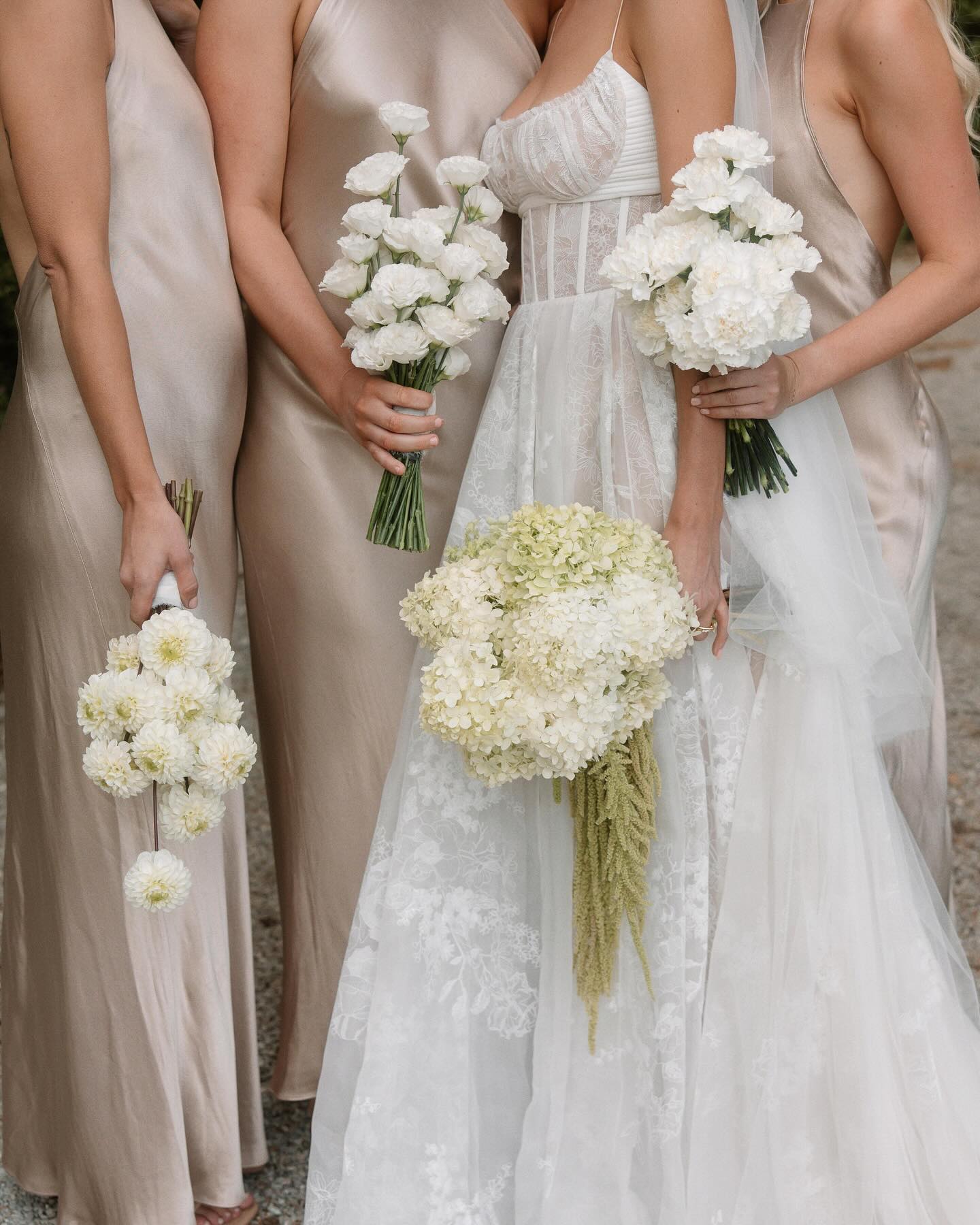 Boho A Line Dress For Bride Spaghetti Fulllace Wedding Dresses Vestidos Novia Bone Bodice Button Back Countries Robe De Mariage 0515