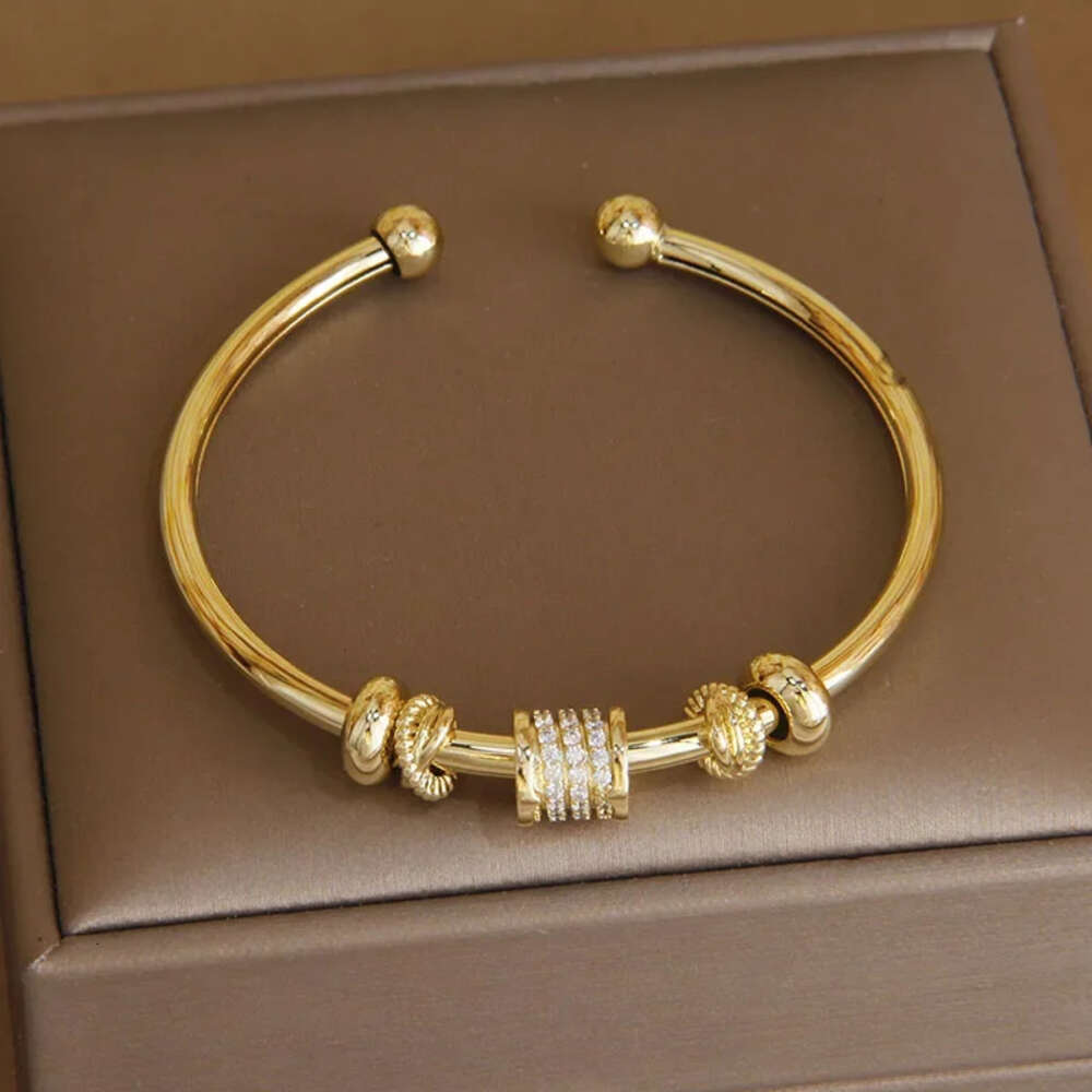 Classic Shiny Zircon Letter Charm Bracelet for Women Fashion Brand Wedding Party Gifts Jewelry