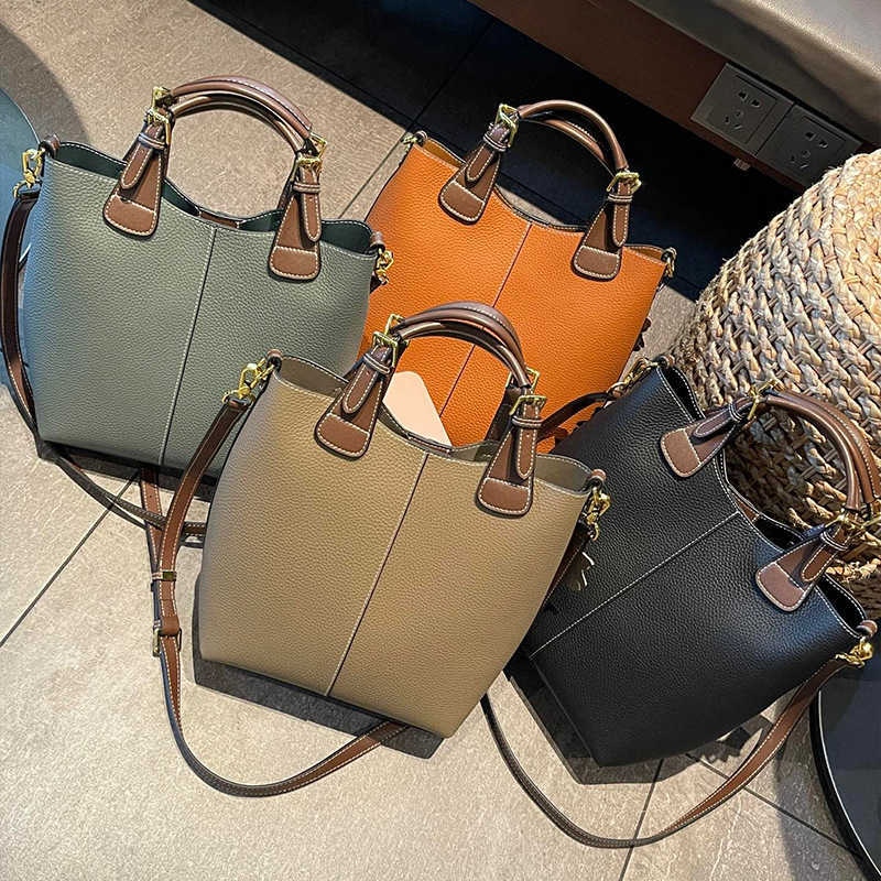 Shoulder Bags Women s 2024 New Genuine Leather Bag Fashionable Commuting Handbag Small and High End One Crossbody Bucket 240318
