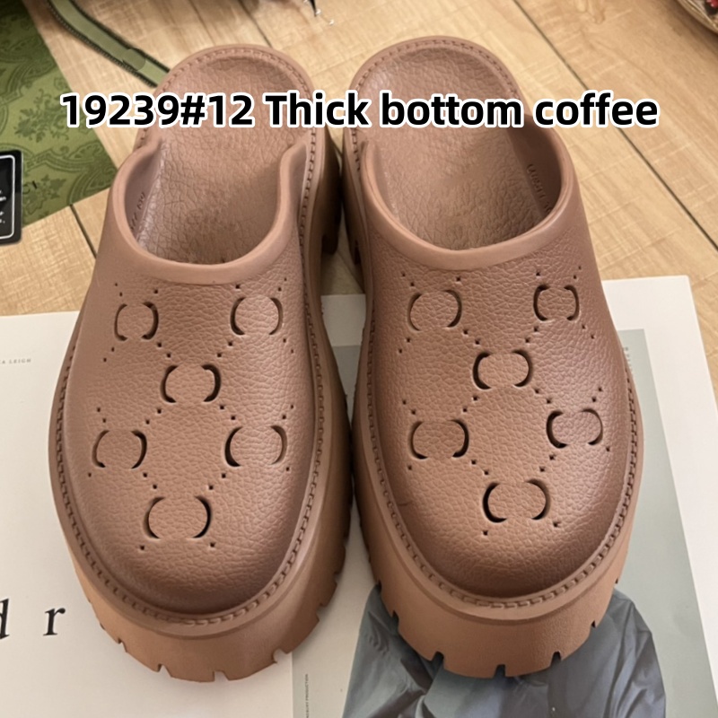 Perforated Designer Sandals Luxury Platform Slide Hollow Pattern Slippers Transparent Materials Sandal Rubber Flats Slipper
