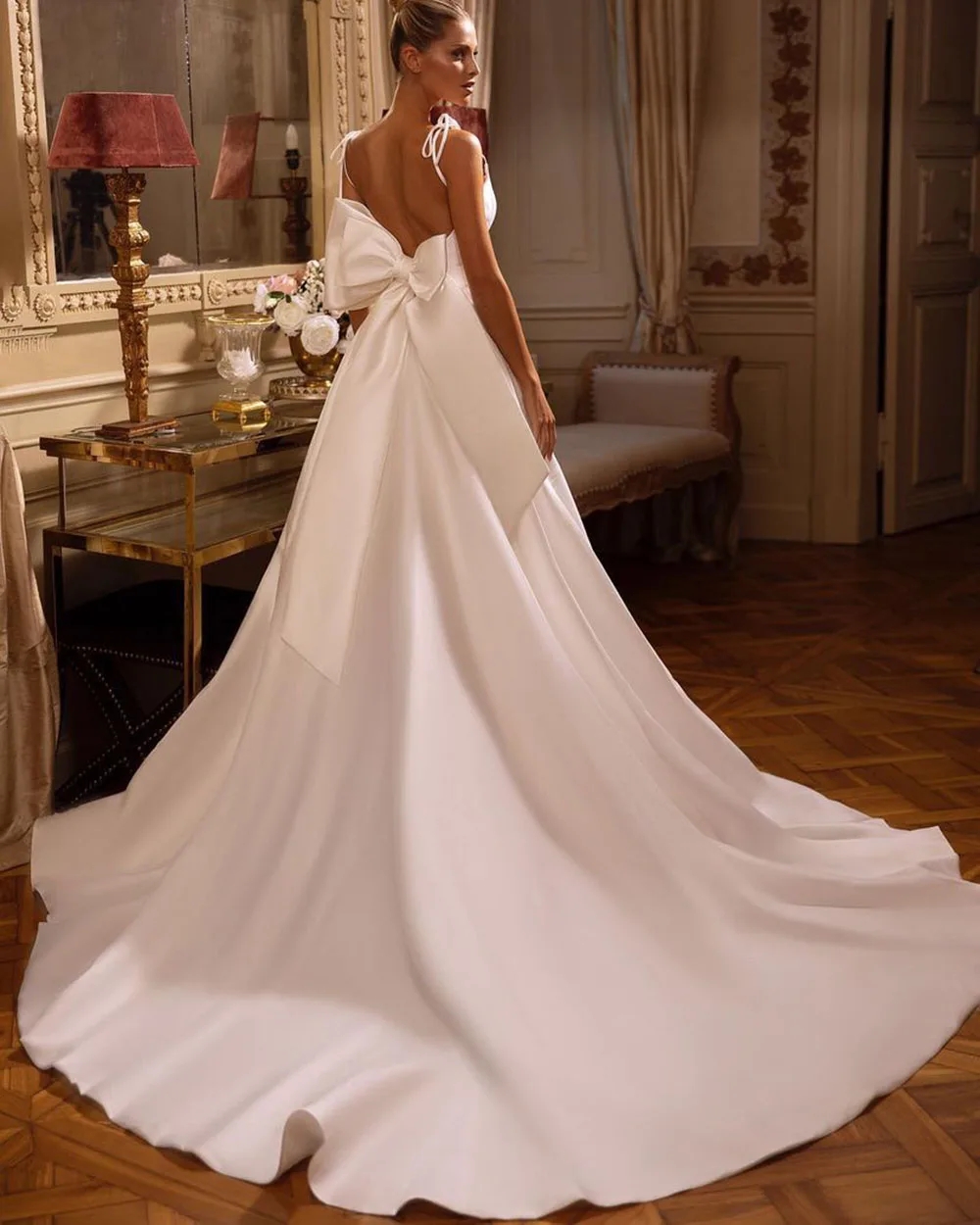 Elegant A E Simple Women Dresses V Neck With Pockets Bridal Dress Backless Sexy Satin Wedding Gowns YD 6660306