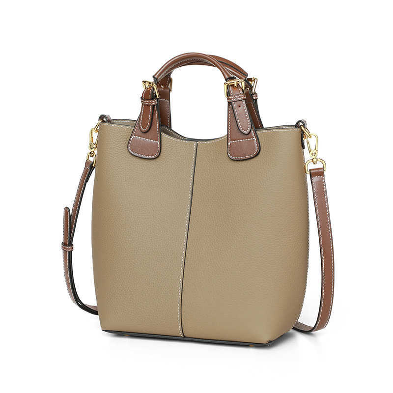Shoulder Bags Women s 2024 New Genuine Leather Bag Fashionable Commuting Handbag Small and High End One Crossbody Bucket 240318
