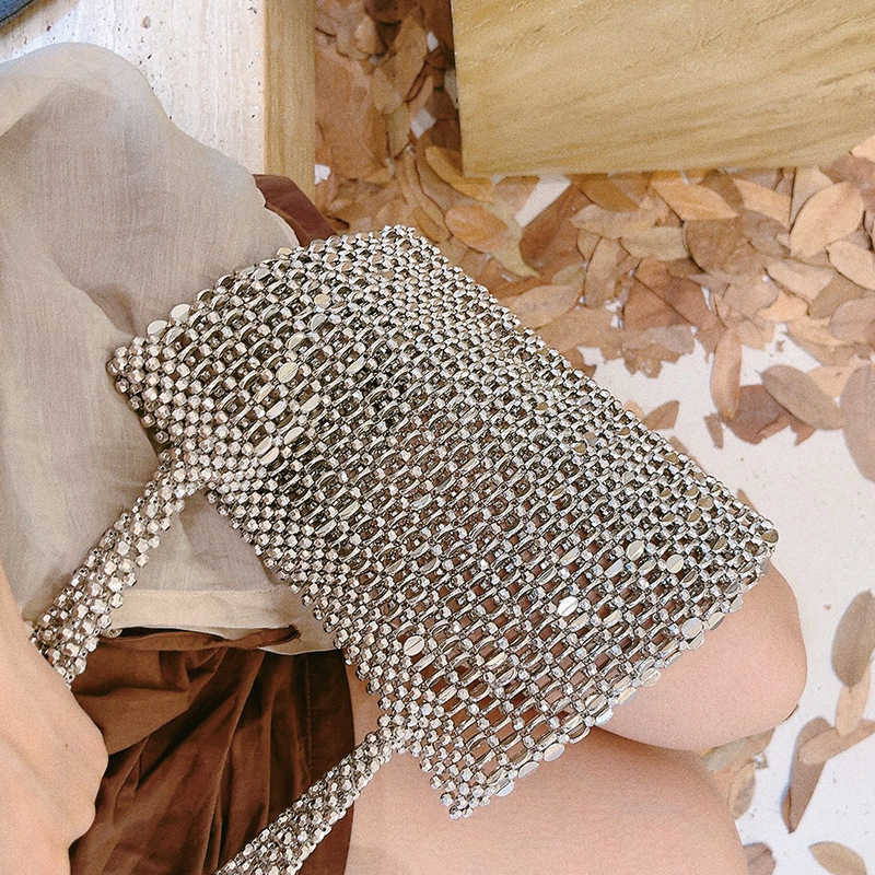 Shoulder Bags Fashionable and Personalized Metal Small Bag Hollowed Out Handbag Niche Design Handmade Women s Glittering Sequin Bag 240318