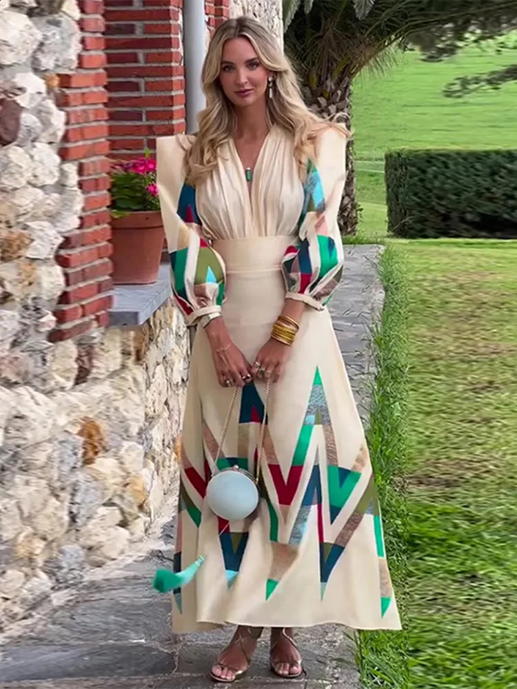 Vneck Long Puff Sleeves Top High Waist Skirt Sets Elegant Women Printted Contrast Pleated Two Piece Set 2024 Spring Suit 240315