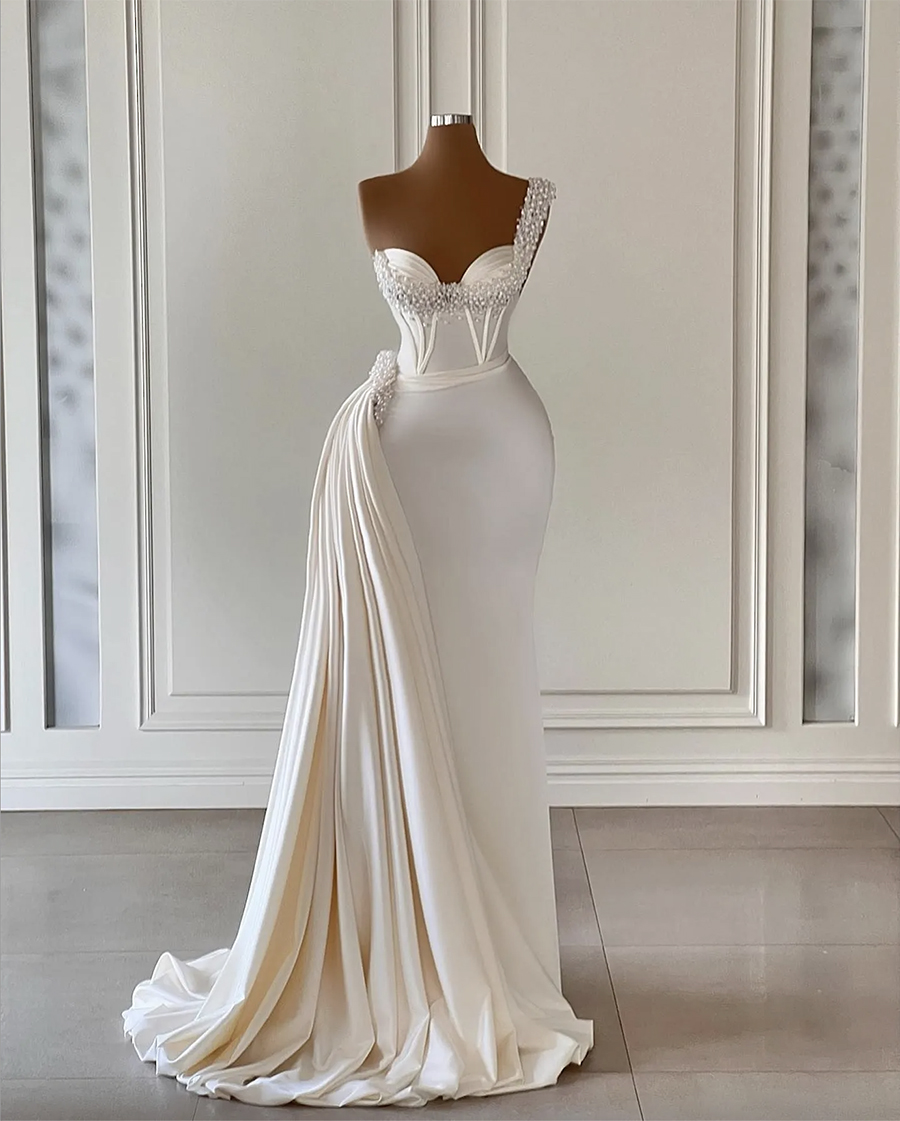 2024 Gorgeous Mermaid Wedding Dresses Bridal Gown Pearls Beaded One Shoulder Satin Sweep Train Custom Made Beach Country Plus Size vestido de novia 05