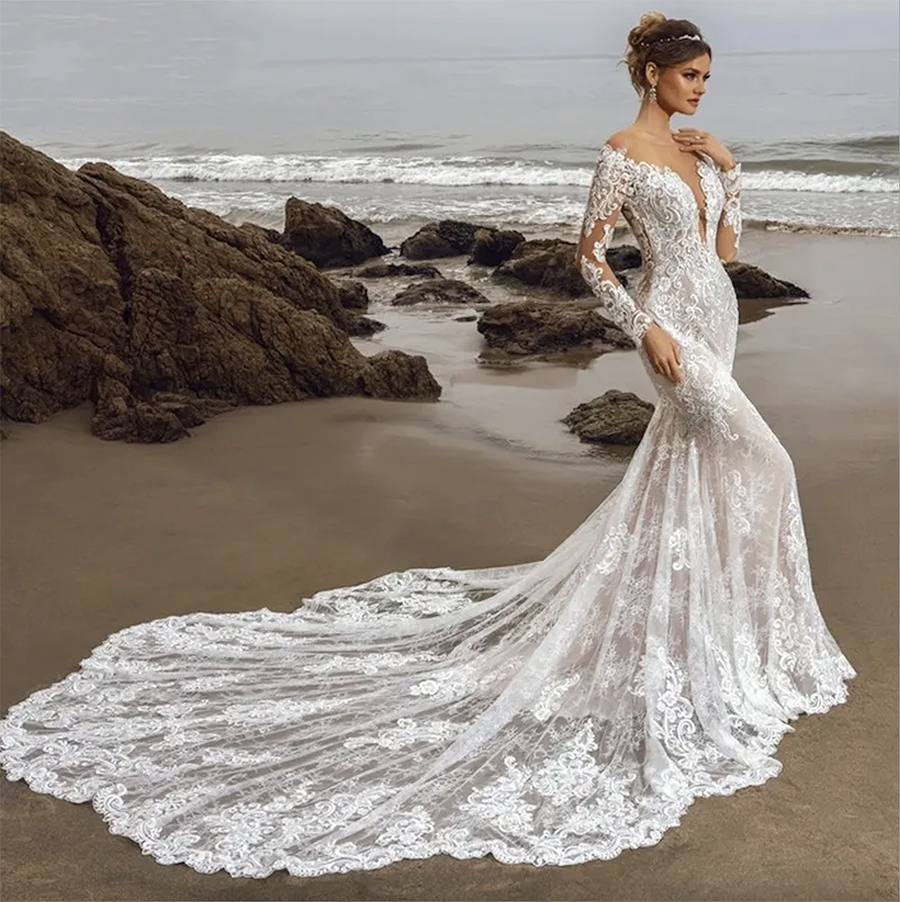 Newest Illusion Wedding Dress Mermaid Lace Deep V-Neck Neck Full Sleeves Chapel Train Plus Size Bride Gown 2024 Vestidos De Novia Mariage 0509