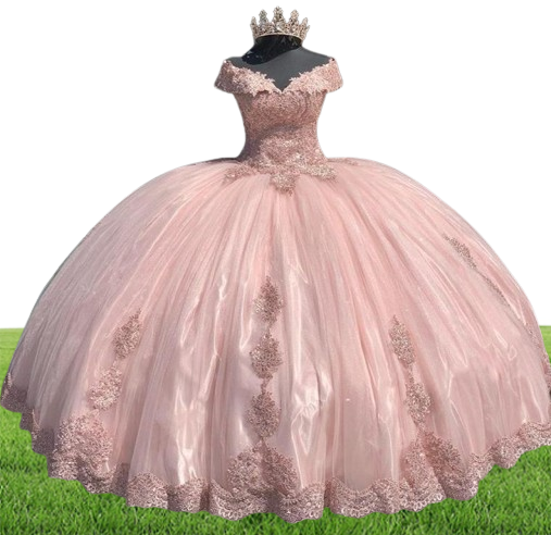 Modest Ball Gown Quinceanera Dresses Off the Shoulder Appliques Lace Sweet 16 Cheap Party Dress vestido de 15 anos
