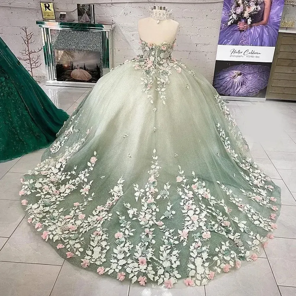 Light Green Handmade Flowers Quinceanera Dresses Ball Gown Sweetheart Sleeveless Appliques Corset For Sweet Girls Party
