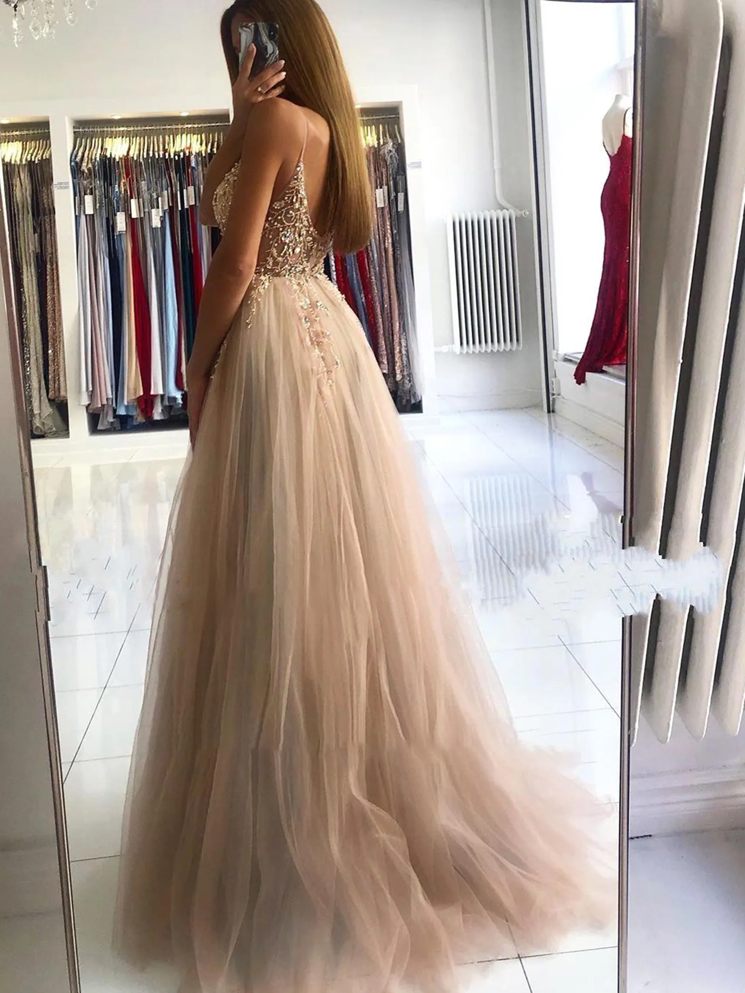 Champagne Grey Tulle Prom Dresses With Sexy Spaghetti Straps Appliques Illusion Top Beads A Line Evening Celebrity Gowns Bc5488