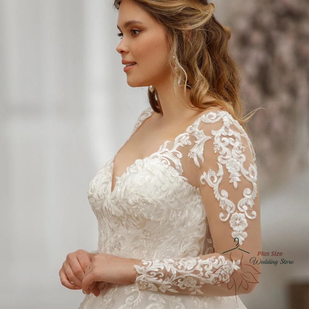 Plus Size Wedding Dress V Neck Long Sleeves Bride Gowns Lace Appliques Back Lace Up Tulle A-Line Sweep Train Vestidos De Novias