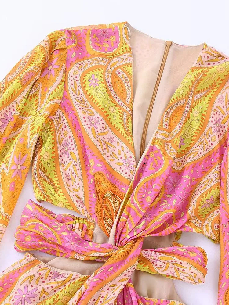 Willshela Women Fashion Printed Hollow Out Back Zipper Mini Dress Vintage VNeck Long Sleeves Female Chic Lady Dresses 240305