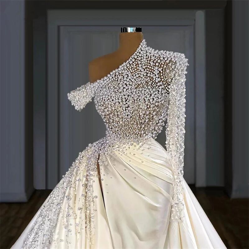 Exquisite Pearls Mermaid Bridal Gowns One Shoulder Wedding Dress Detachable Train Long Sleeve Side Split Custom Made Bride Dresses