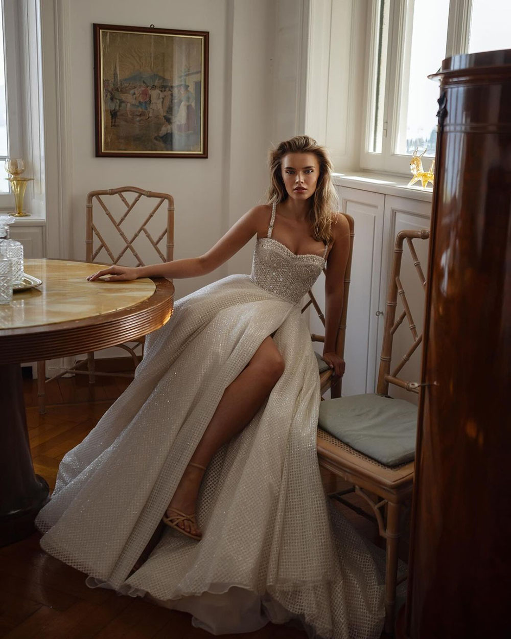 A Line Sparking Wedding Dress For Women Spaghetti Strap With Detachable Train Bridal Gown Side Split Glitter Robe De Mariee